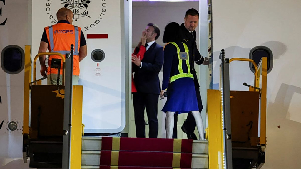 Σκάνδαλο στο Γαλλικό Προεδρικό Μέγαρο: Ιρανή Ηθοποιός Πίσω από το Χαστούκι της Μπριζίτ