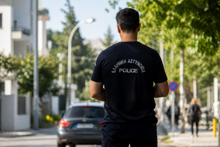 Διπλή Επίθεση σε Ανήλικους: Άφαντοι οι Δράστες, Δύο Τραυματίες στο Νοσοκομείο