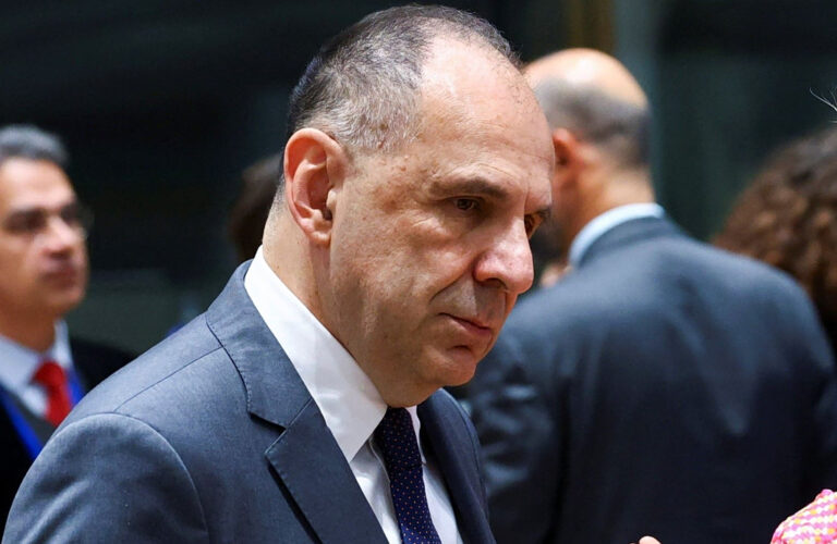 Διαβήματα για το θαλάσσιο drone στη Λευκάδα: Η αντίδραση της κυβέρνησης