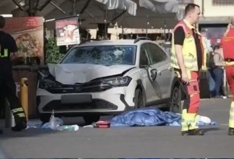 Τραγωδία στη Λειψία: Αυτοκίνητο έπεσε πάνω σε πλήθος – Δύο νεκροί και πολλοί τραυματίες