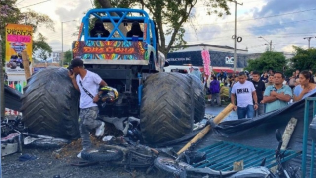 Τραγωδία στην Κολομβία: Monster truck πέφτει πάνω σε θεατές σε αγώνα επίδειξης