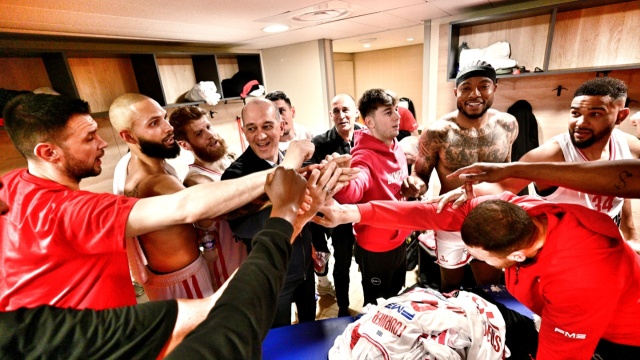 Ολυμπιακός: Η πρόκριση στο Final Four και οι πανηγυρισμοί στα αποδυτήρια