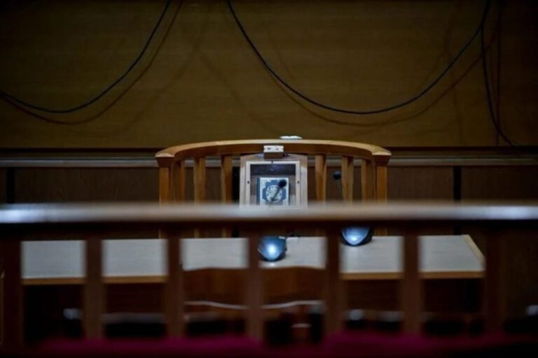 Στρατιωτικό Νοσοκομείο Θεσσαλονίκης: 12 γιατροί και νοσηλευτές στο εδώλιο για τον θάνατο 27χρονου στρατιώτη
