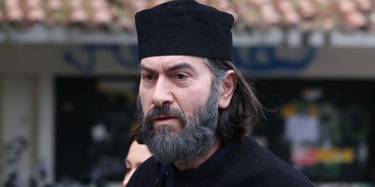 Νέα δίκη για τον πατέρα Αντώνιο: Η οικονομική διαχείριση της «Κιβωτού του Κόσμου» bajo έλεγχο