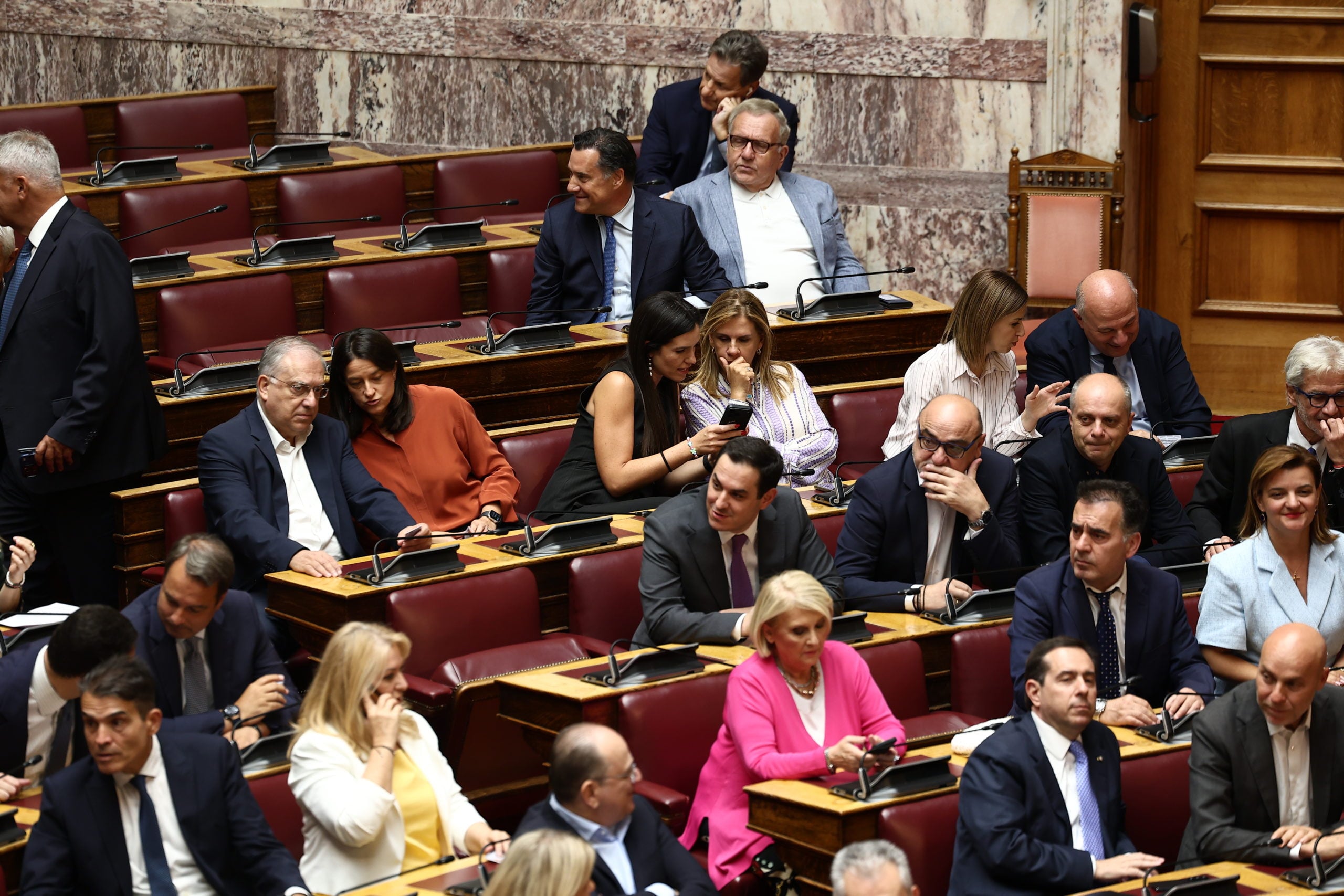 Συνταγματική Αναθεώρηση: Η τύχη της θα κριθεί στην επόμενη Βουλή