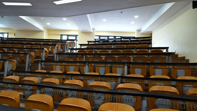 Φοιτητής ξανά στα 70: Η ιστορία του πρώην βουλευτή του ΣΥΡΙΖΑ