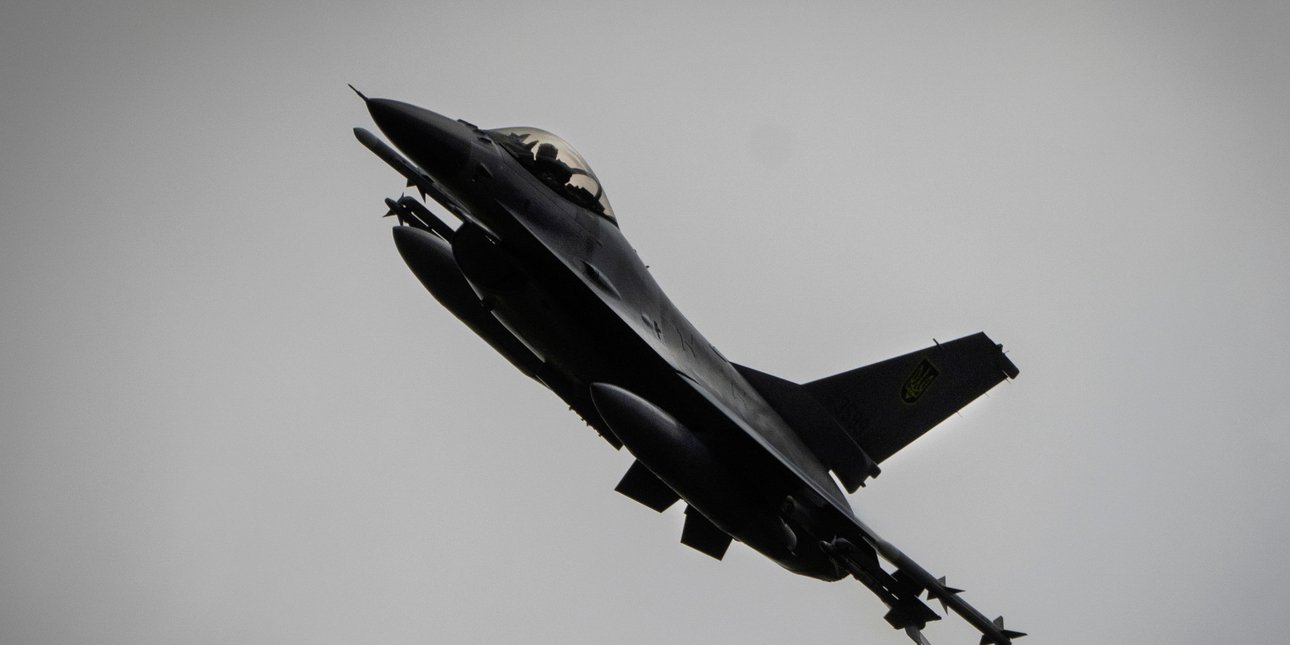 Συντριβή Ουκρανικού Μαχητικού F-16: Ο Πιλότος είναι Σώος