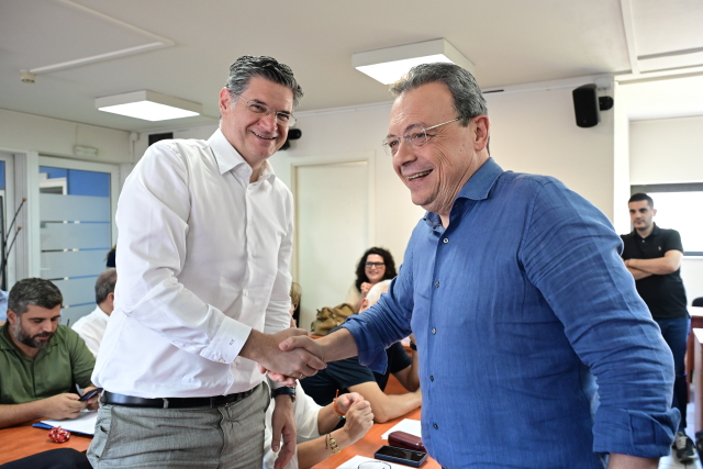 Μπαράζ παραιτήσεων στο ΣΥΡΙΖΑ μετά την αποχώρηση Φάμελλου