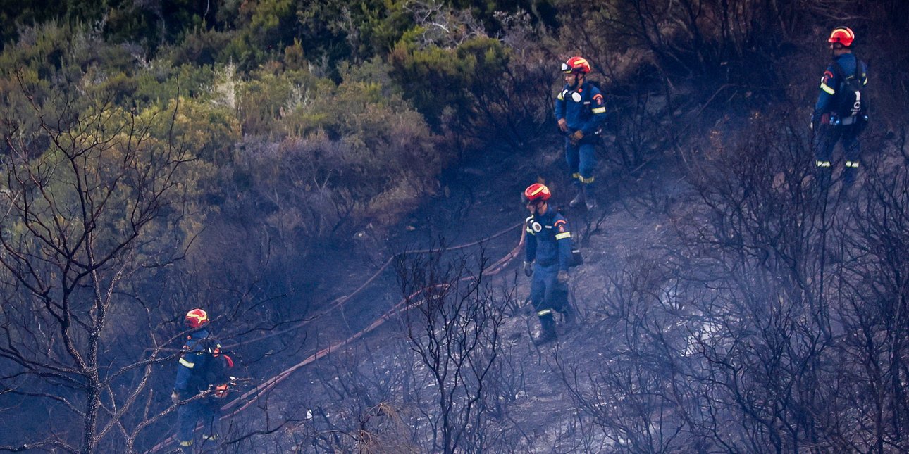 Πυρκαγιές στα Κουφάλια Θεσσαλονίκης: Υπό έλεγχο οι δύο φλόγες