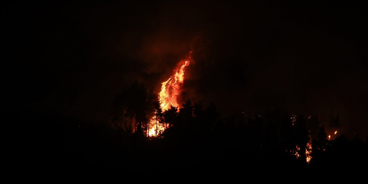 Φωτιά στη Φαλαισία Αρκαδίας: Οι προσπάθειες κατάσβεσης