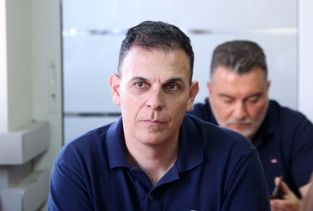 Παραίτηση Καραμέρου: Νέα σελίδα για τον ΣΥΡΙΖΑ;