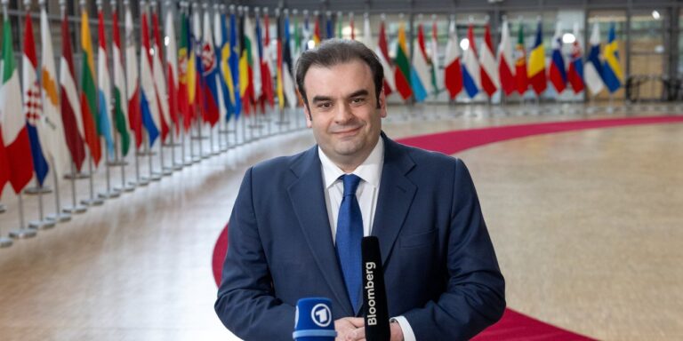 Πιερρακάκης: Η Ευρώπη πρέπει να αξιοποιήσει τις δυνατότητες του ραδιοφάσματος για να δημιουργήσει νέο πλούτο