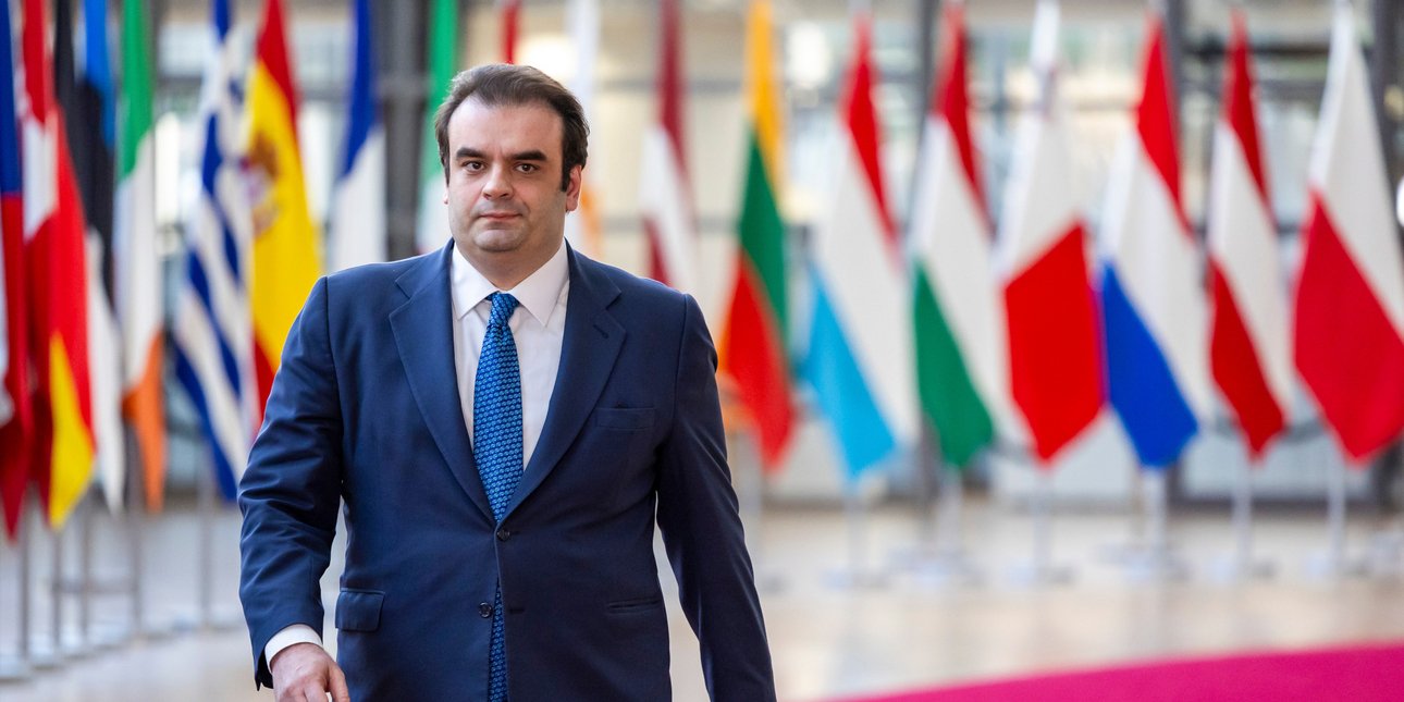 Ο Πιερρακάκης στις Βρυξέλλες για το Eurogroup: Τεχνητή Νοημοσύνη και digital finance στο επίκεντρο