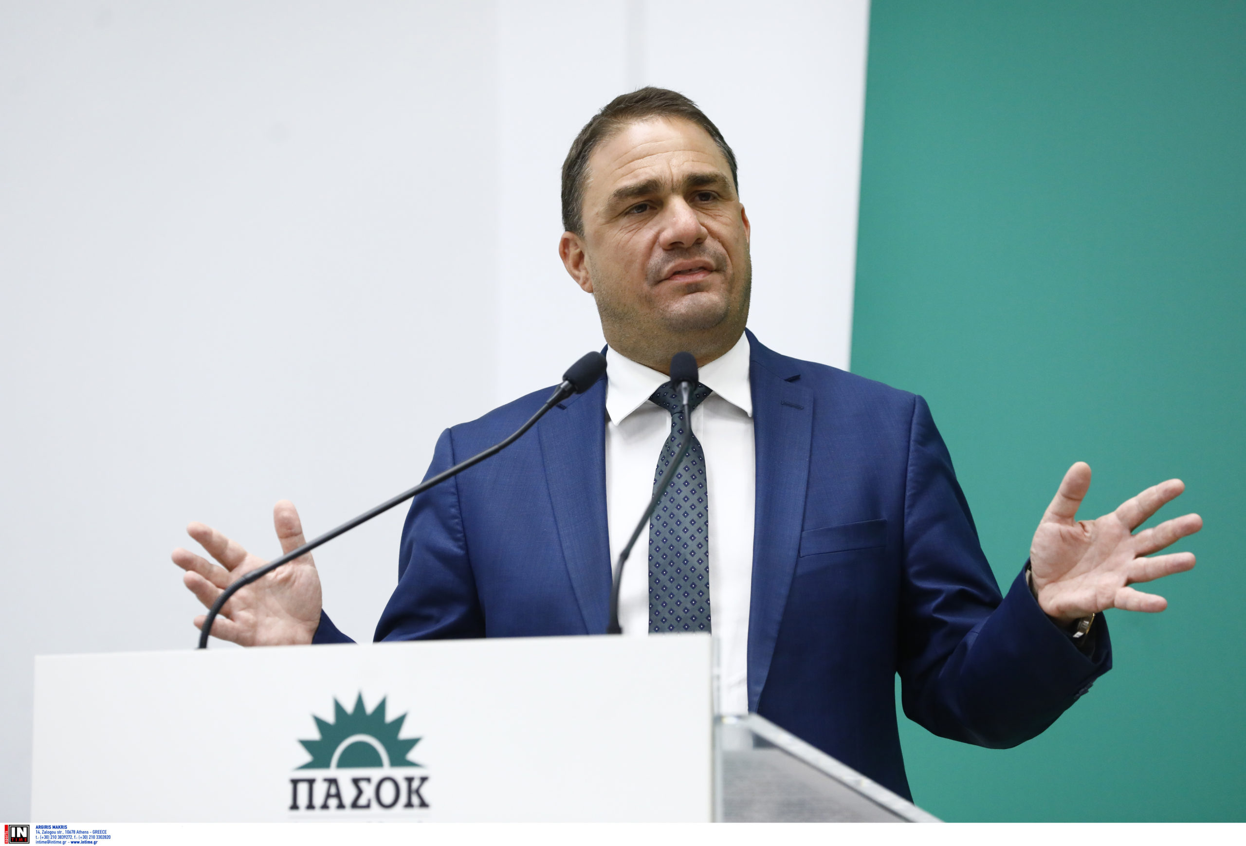 Τσουκαλάς: Ο Πρωθυπουργός και ο Ντόκος