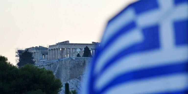 Δεύτερος γύρος αξιολογήσεων 2026: Η Ελλάδα στο επίκεντρο με πτωτική πορεία χρέους