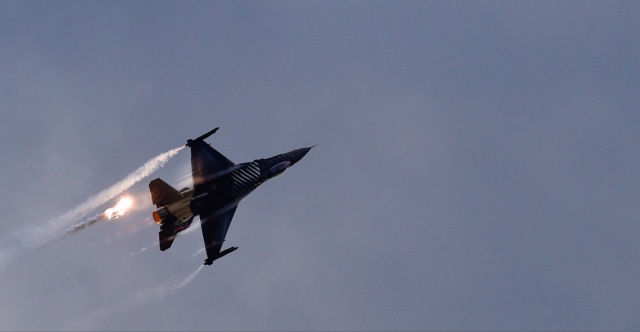 Ισπανικό F-18 του ΝΑΤΟ Κατέρριψε Drone στη Ρουμανία