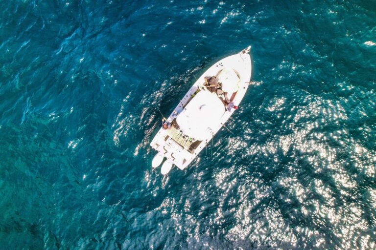 Συγκρούση ιστιοφόρου σημαίας Πολωνίας στο στενό της Μεθώνης: νερά στο κατάστρωμα, χωρίς τραυματισμούς
