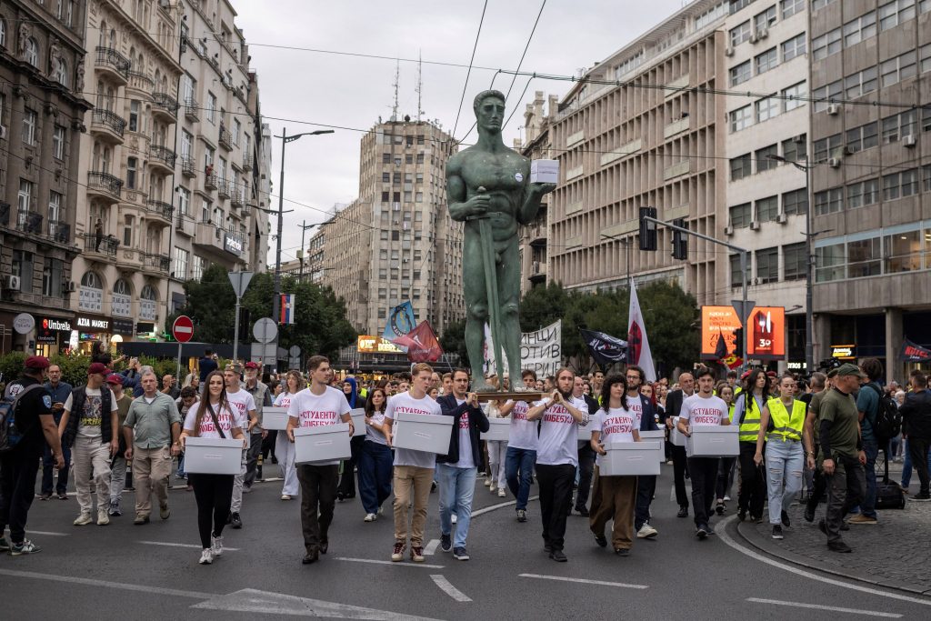 Φοιτητική Λίστα «Οι φοιτητές θα νικήσουν» καταθέτει το ψηφοδέλτιο για τις προεδρικές εκλογές της Σερβίας στις 25 Οκτωβρίου
