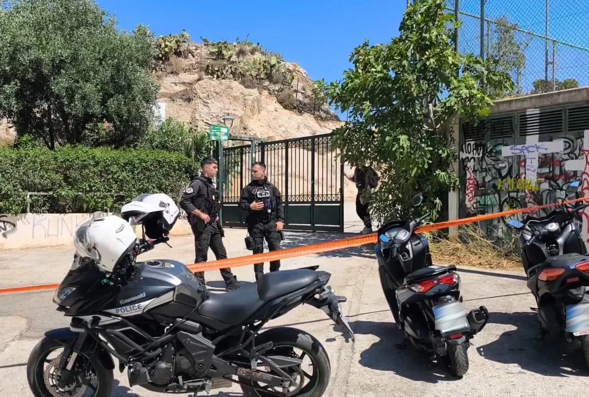 Ανατρεπτική ανακάλυψη στην Κυψέλη: Παιδί εντόπισε σακούλα με ανθρώπινα οστά κοντά σε γήπεδο της Αλεπότρυπας