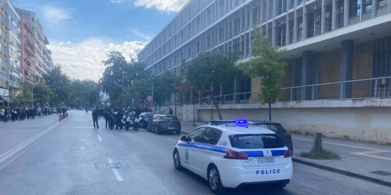 Απειλητικό τηλεφώνημα βόμβας στο Δικαστικό Μέγαρο Θεσσαλονίκης: εκκένωση και ενισχυμένα πρωτόκολλα ασφαλείας