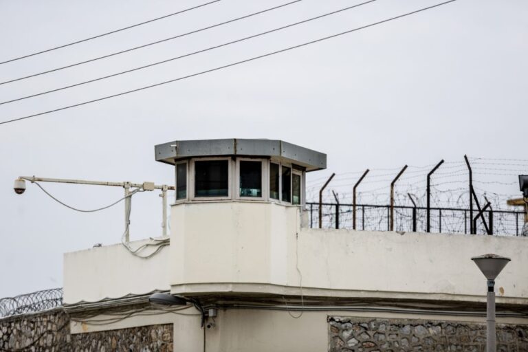 Αχαΐα: 50χρονος φυλακίστηκε για σεξουαλική κακοποίηση πέντε ανήλικων – οι καταγγέλτες κόρες και ανιψιές του