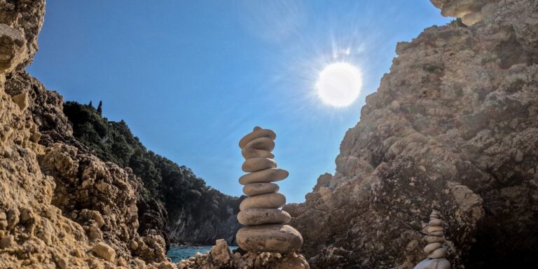 Καλοκαιρινός καιρός με 33°C και έντονους βοριάδες: τι προβλέπουν οι μετεωρολόγοι για την Τετάρτη 9 Σεπτεμβρίου 2026
