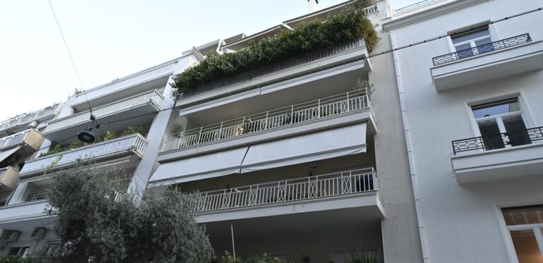 ΑΑΔΕ ερευνά το ιατρείο του Κολωνακίου μετά τον θάνατο του Γ. Μαζωνάκη: τραπεζικά ρεύματα, λογιστικά αρχεία και φορολογικές αμφιβολίες