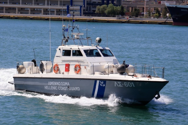 Προσάραξη ιστιοφόρου με τέσσερις επιβάτες στη Νίσυρο: λεπτομέρειες, αντίδραση και ευρύτερο πλαίσιο