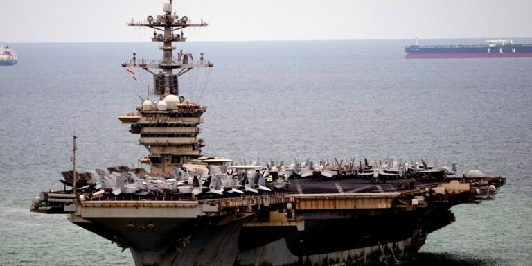 Αυτοκτονίες στο USS Abraham Lincoln: Οκτώ περιστατικά σε δεκαμηνία ανάπτυξης στη Μέση Ανατολή
