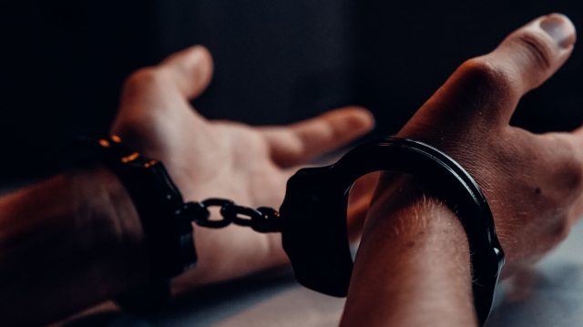 Αναδρομή σε μια επαναλαμβανόμενη υπόθεση ενδοοικογενειακής βίας στο Ηράκλειο