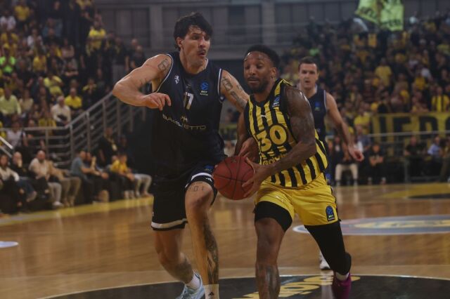 Άρης 88-68 τη Ντερτόνα: αήττητη προέλαση στο EuroCup