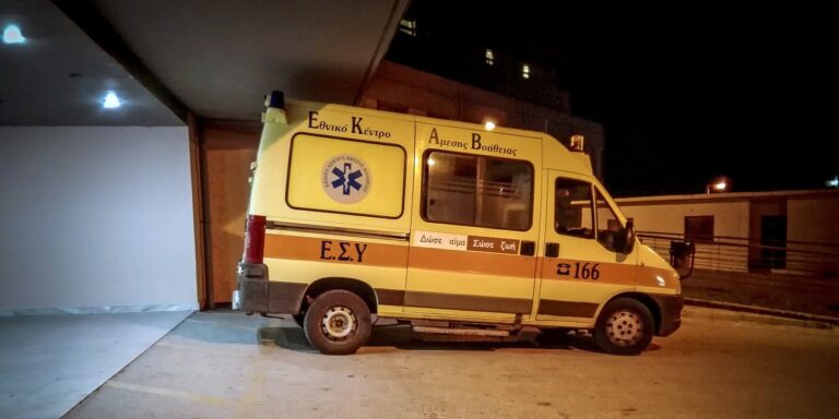 Ενδοοικογενειακή βία στο Λαύριο: 32χρονος Ρουμάνος επιτέθηκε με βαριοπούλα και μαχαίρι σε πρώην και νυν σύντροφό της, μπροστά σε ανήλικα παιδιά