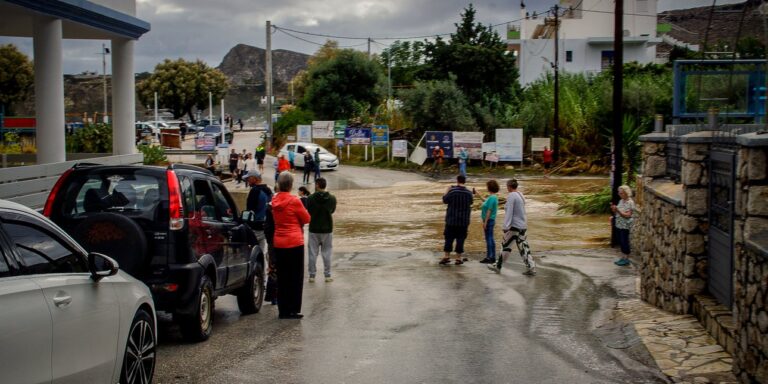 Ρόδος μετρά τις πληγές της από την κακοκαιρία: κλειστά σχολεία και επιθεωρήσεις υποδομών