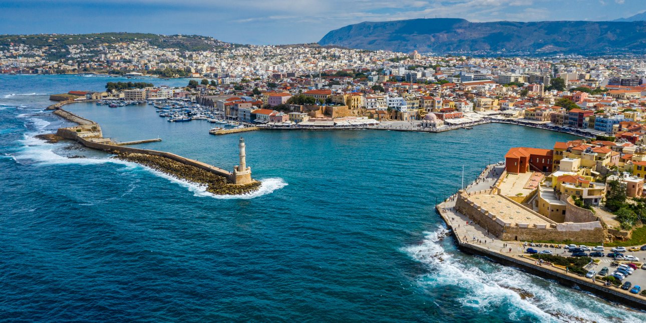 Κακοκαιρία στην Κρήτη: Επικαιροποιημένο δελτίο ΕΜΥ προβλέπει ισχυρές βροχές, καταιγίδες και θυελλώδεις ανέμους έως Κυριακή