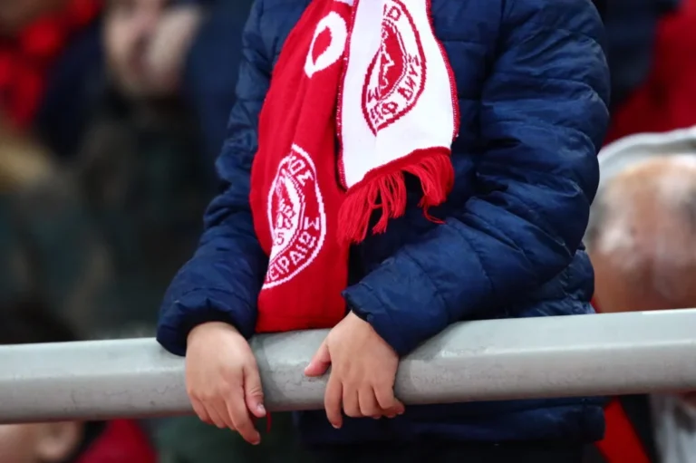 Ολυμπιακός ακυρώνει εισιτήρια για το Europa League με τη Μαρσέιγ