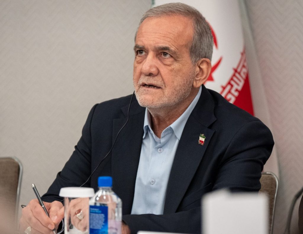 Πεζεσκιάν: Το Ιράν δεν επιδιώκει την απόκτηση πυρηνικών όπλων
