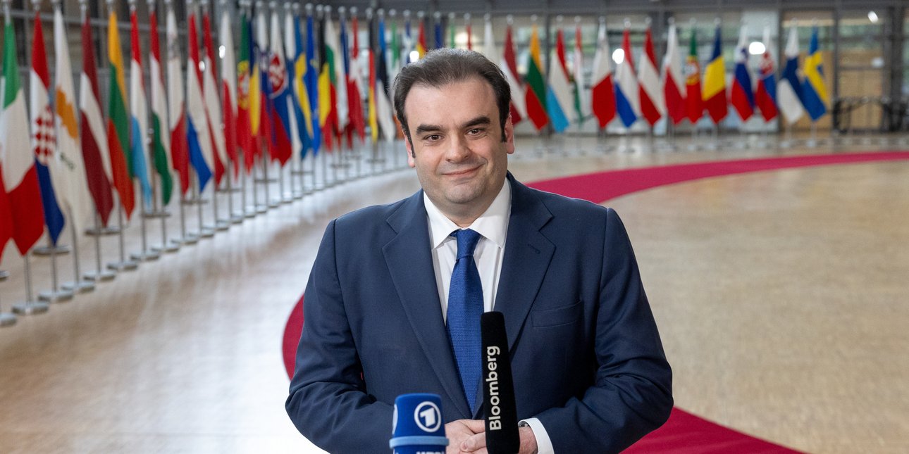 Πιερρακάκης: Η Τραπεζική Ένωση ως Κλειδί για την Ευρωπαϊκή Ανάπτυξη